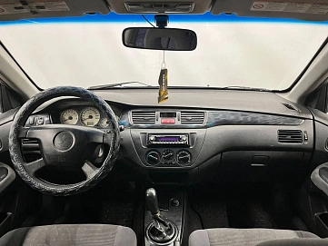 Mitsubishi Lancer, 2005г, передний привод, механика