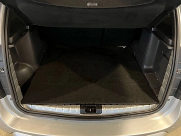 Renault Duster, 2016г, передний привод, автомат