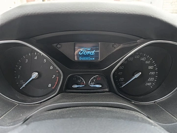Ford Focus, 2013г, передний привод, механика
