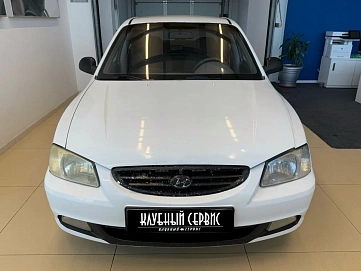 Hyundai Accent, 2004г, передний привод, механика