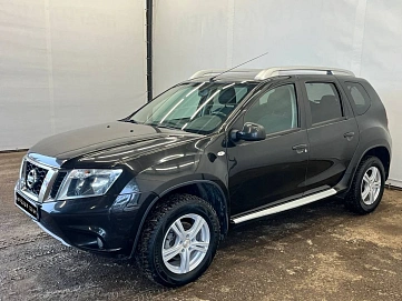 Nissan Terrano, 2018г, полный привод, механика