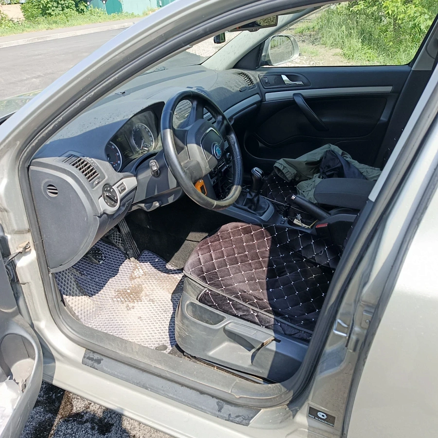 Skoda Octavia, 2012г., передний привод, механика