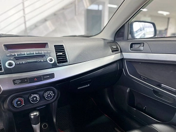 Mitsubishi Lancer, 2008г, передний привод, автомат