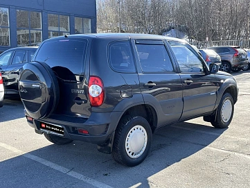 Chevrolet Niva, 2013г, полный привод, механика