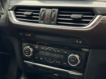 Mazda 6, 2015г, передний привод, автомат