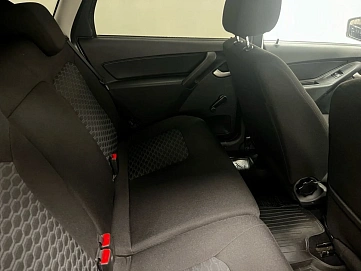 Lada (ВАЗ) Granta, 2019г, передний привод, механика