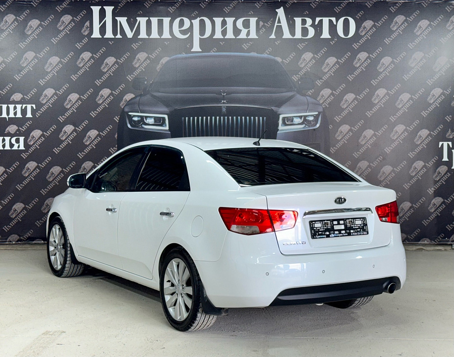 Kia Cerato, 2012г., передний привод, автомат