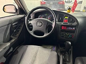 Hyundai Elantra, 2008г., передний привод, автомат