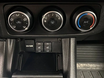 Toyota Corolla, 2017г, передний привод, механика