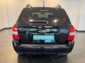 Hyundai Tucson, 2008г., передний привод, механика