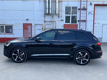 Audi Q7, 2020г, полный привод, автомат