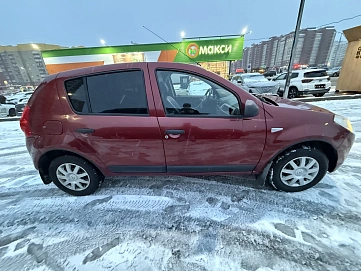 Renault Sandero, 2010г, передний привод, механика