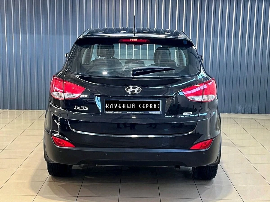 Hyundai ix35, 2013г., передний привод, автомат
