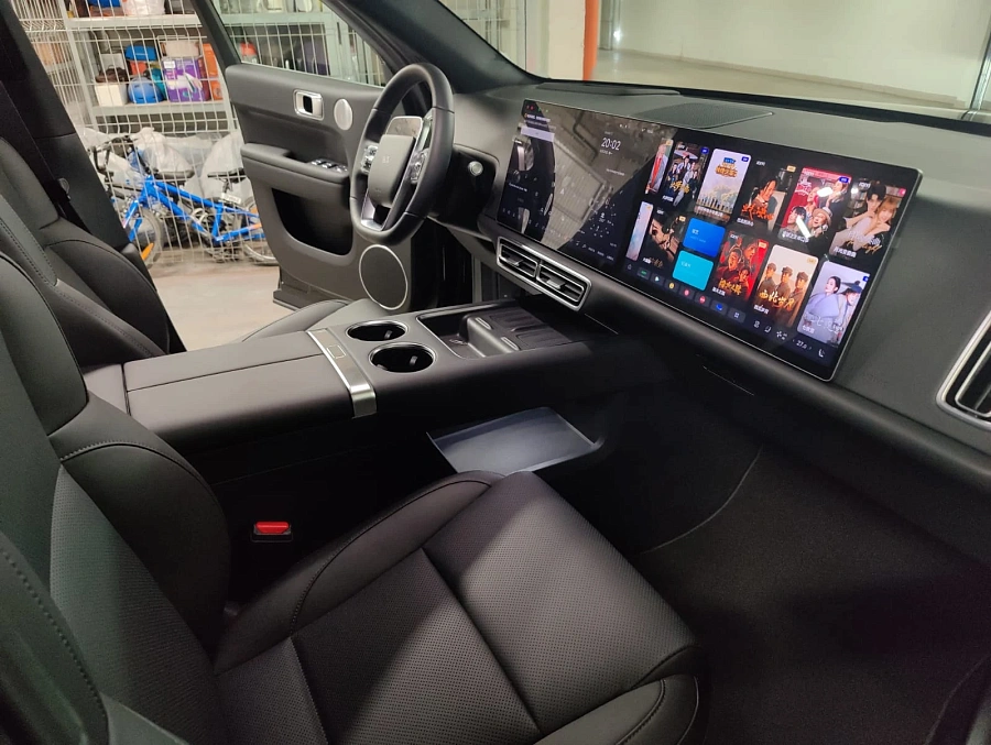 LiXiang L7, 2024г., полный привод, автомат