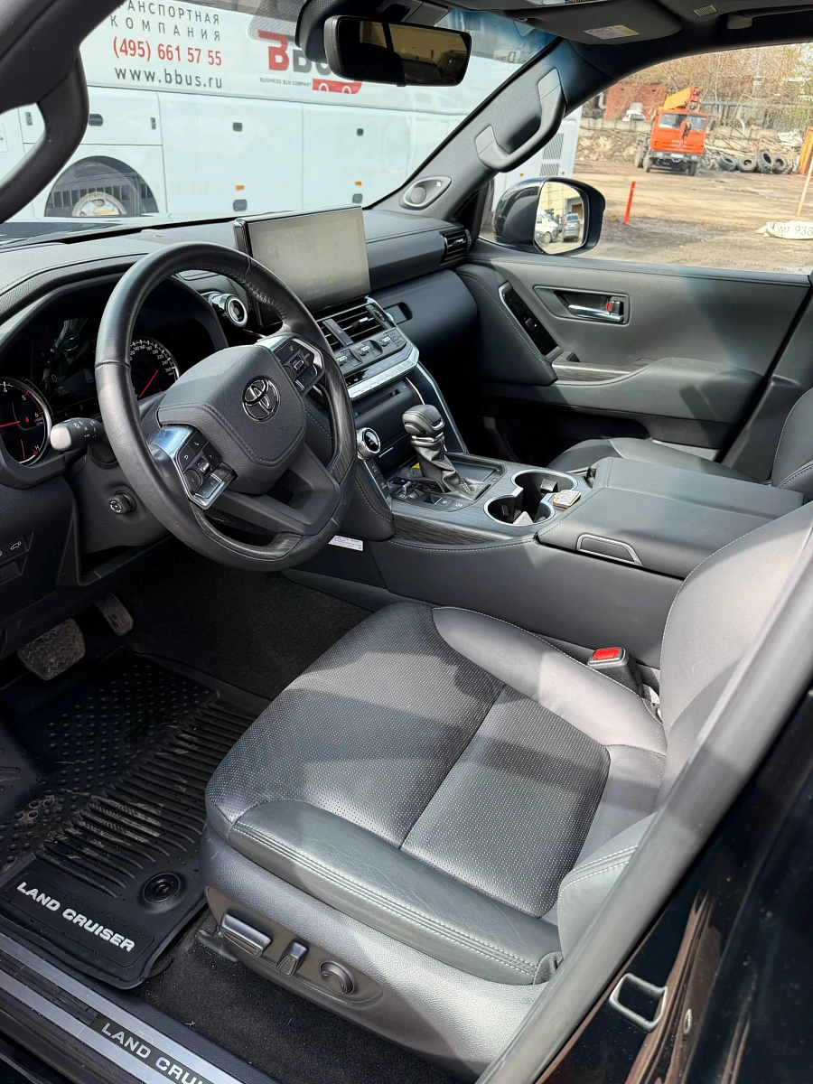 Toyota Land Cruiser, 2024г., полный привод, автомат