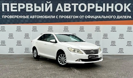 Toyota Camry, 2011г, передний привод, автомат