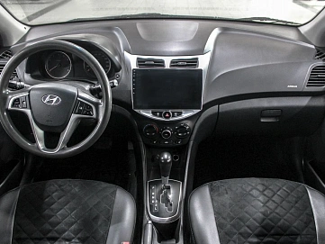Hyundai Solaris, 2013г, передний привод, автомат