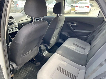 Volkswagen Polo, 2016г, передний привод, механика