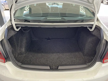 Volkswagen Polo, 2017г, передний привод, автомат