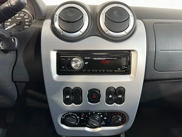 Renault Sandero, 2014г, передний привод, механика