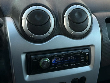 Renault Logan, 2011г, передний привод, автомат