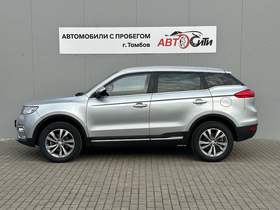 Geely Atlas, 2021г., передний привод, автомат