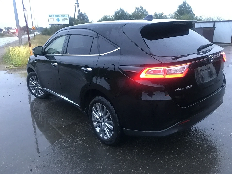 Toyota Harrier, 2019г., полный привод, вариатор
