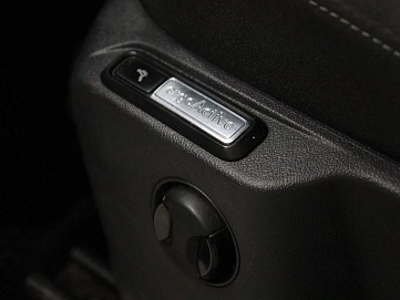 Volkswagen Tiguan, 2017г, полный привод, робот