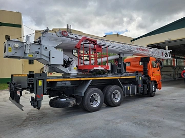 Челябинец КС 55732, 2025г