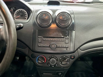 Chevrolet Aveo, 2008г, передний привод, механика