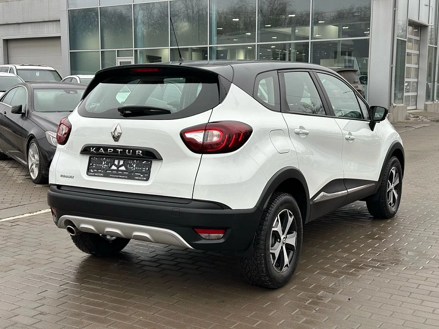 Renault Kaptur, 2018г., передний привод, вариатор