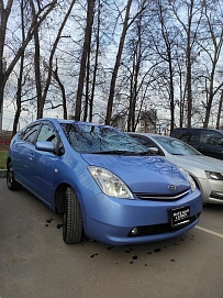 Toyota Prius, 2008г, передний привод, автомат