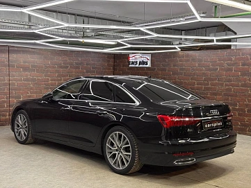 Audi A6, 2018г, полный привод, робот
