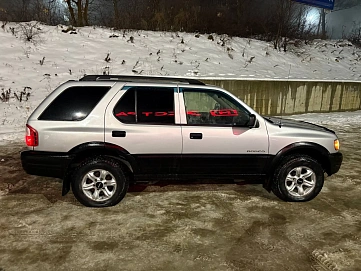 Isuzu Rodeo, 2003г, задний привод, механика