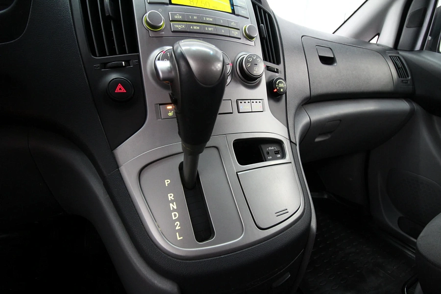 Hyundai , 2014г., задний привод, автомат