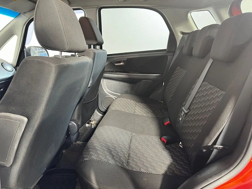 Suzuki SX4, 2008г, передний привод, механика