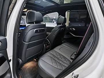 BMW X5, 2024г, полный привод, автомат