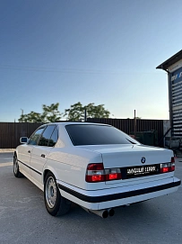 BMW 5 серии, 1988г, задний привод, механика