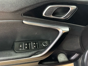 Kia Ceed, 2018г, передний привод, робот