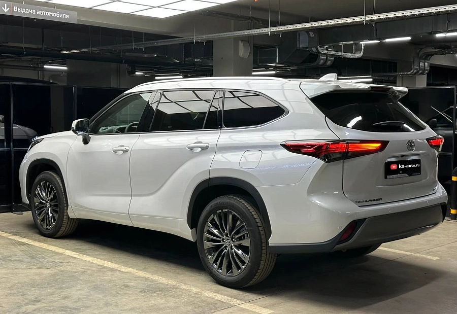 Toyota Highlander, 2026г., полный привод, автомат
