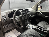 Nissan Pathfinder, 2011г., полный привод, автомат