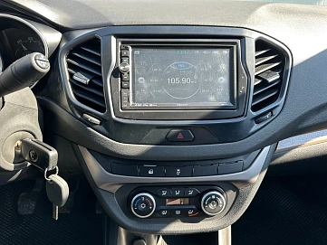 Lada (ВАЗ) Vesta, 2015г., передний привод, механика