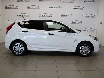 Hyundai Solaris, 2013г, передний привод, механика