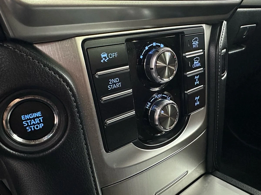 Toyota Land Cruiser Prado, 2019г., полный привод, автомат