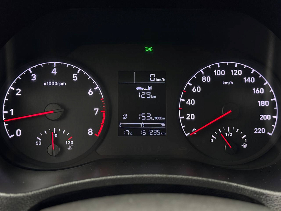 Hyundai Solaris, 2020г., передний привод, механика