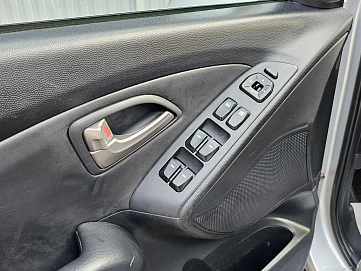 Hyundai ix35, 2010г, полный привод, автомат
