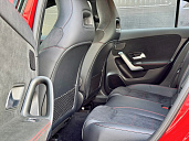 Mercedes-Benz , 2019г., передний привод, робот