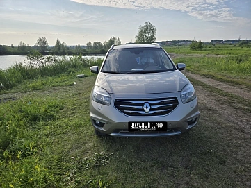 Renault Koleos, 2012г, полный привод, автомат