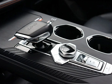 Changan UNI-K, 2023г, полный привод, автомат