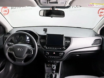 Hyundai Solaris, 2020г, передний привод, автомат